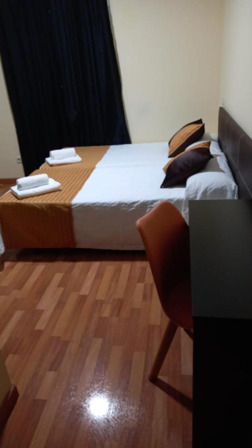 Las Olivas- Borox Aparthotel Seseña Nuevo Buitenkant foto